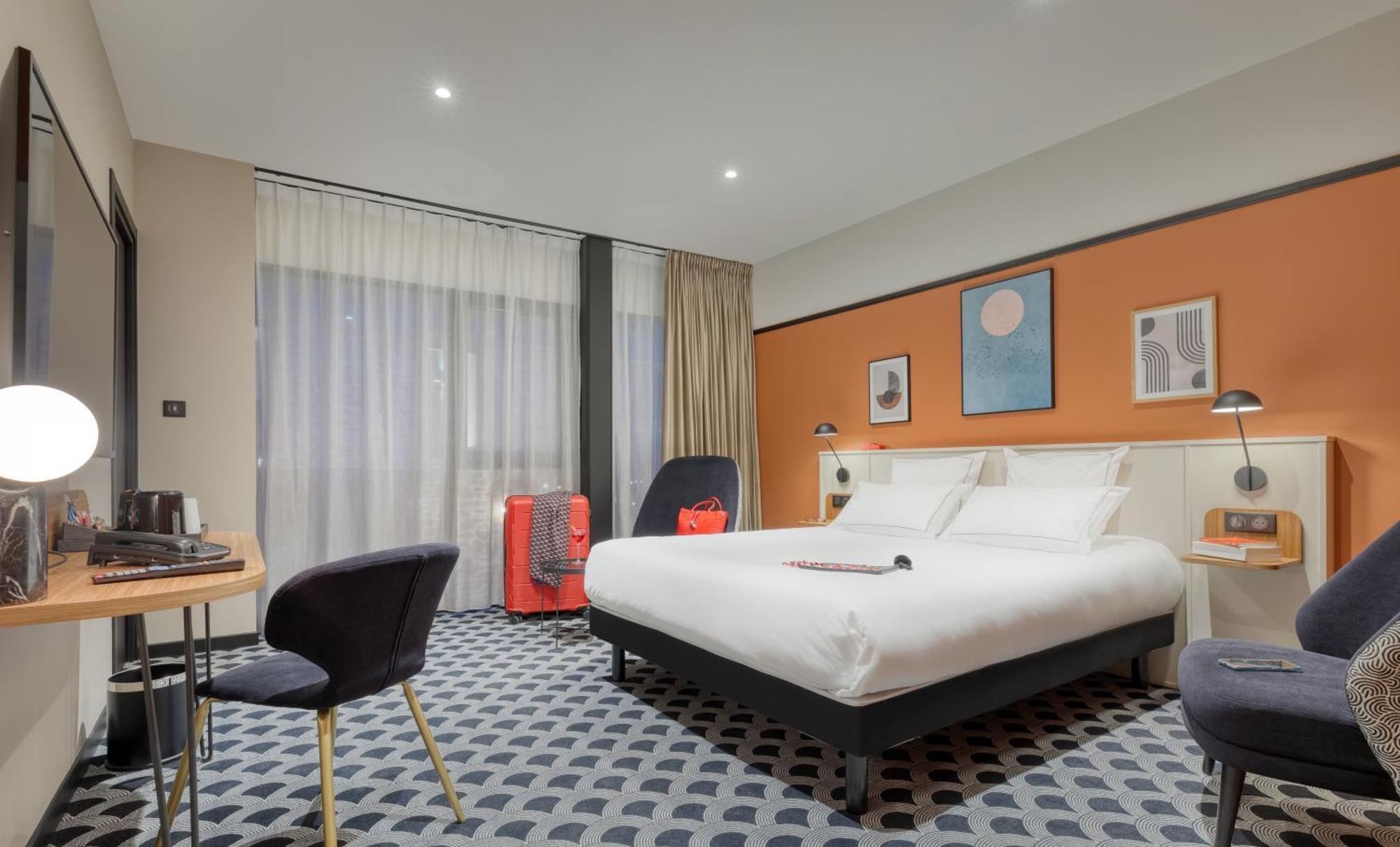Brit Hotel Les Voyageurs ルデアック エクステリア 写真