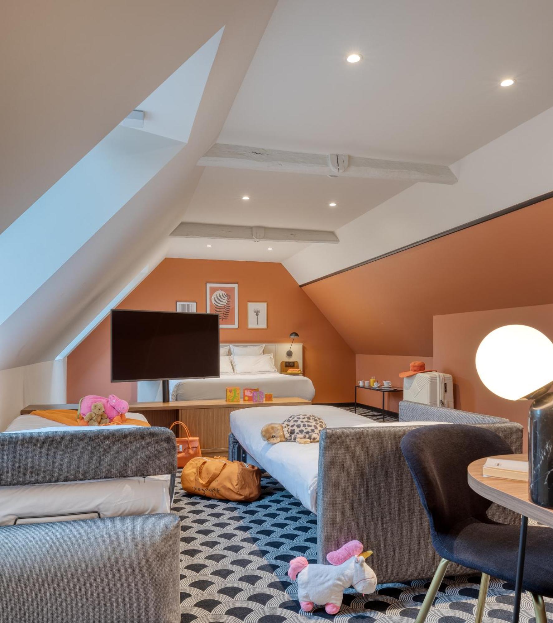 Brit Hotel Les Voyageurs ルデアック エクステリア 写真